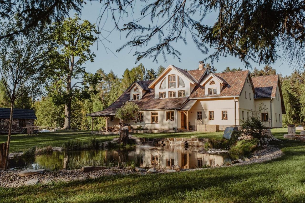 Hotel Krasna Samota Chřibská Zewnętrze zdjęcie