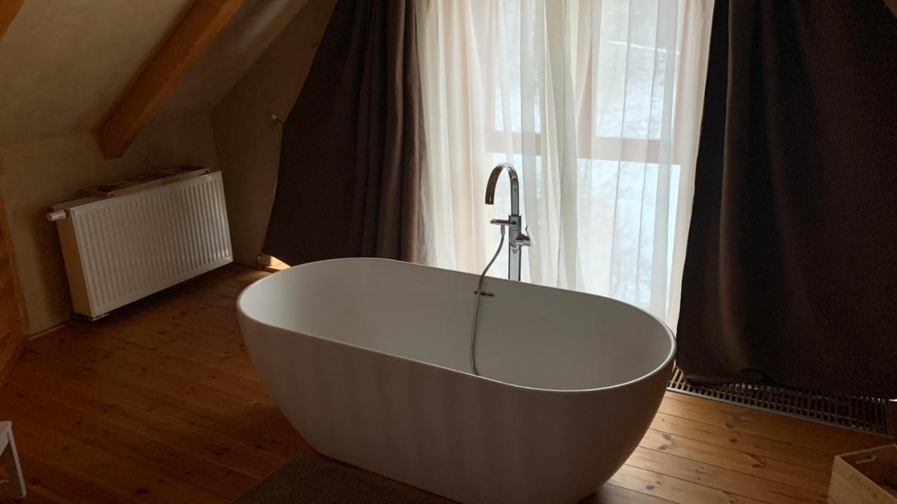 Hotel Krasna Samota Chřibská Zewnętrze zdjęcie