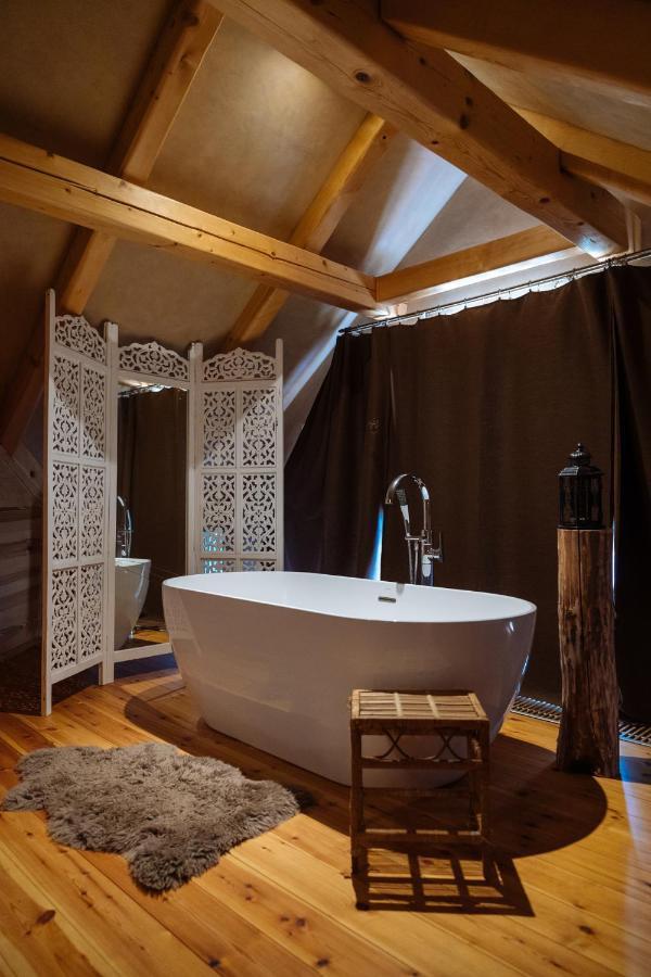 Hotel Krasna Samota Chřibská Zewnętrze zdjęcie
