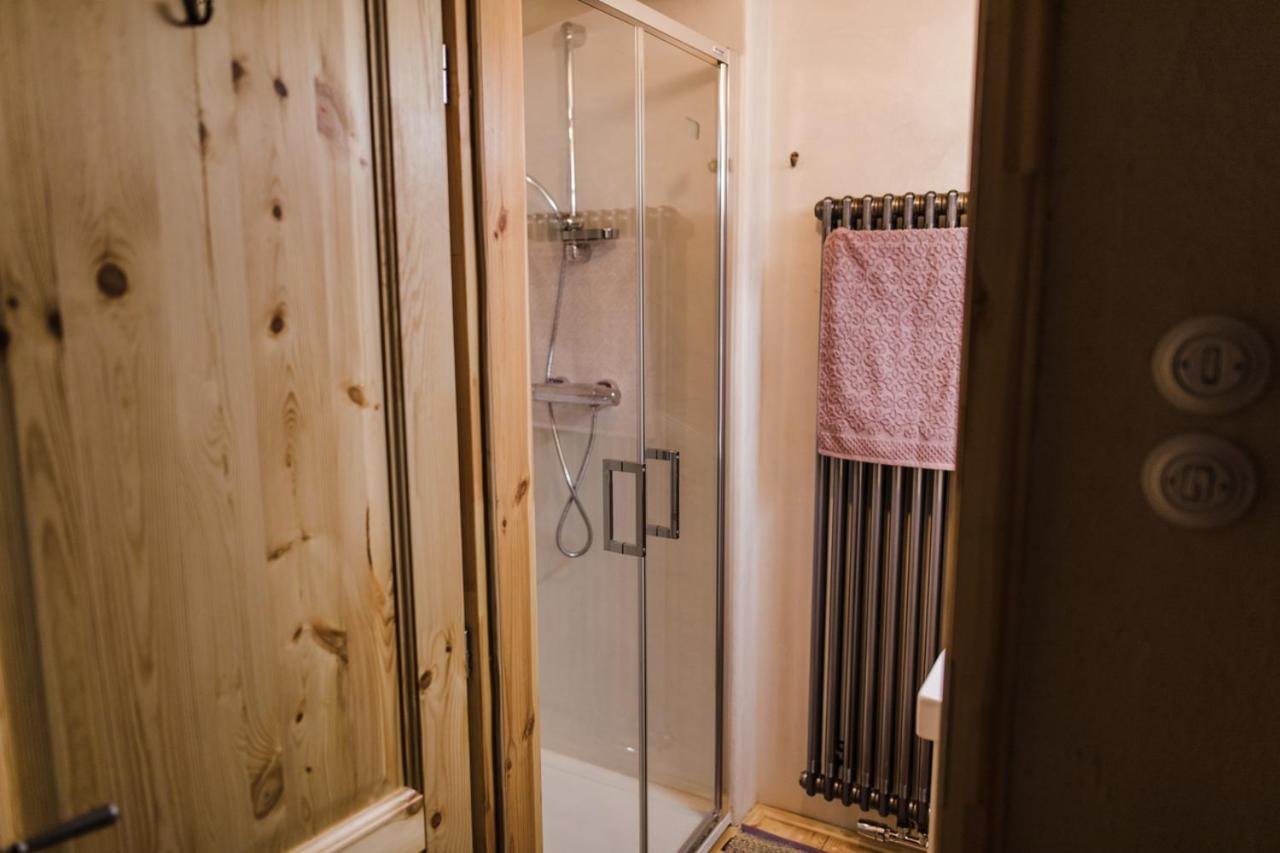 Hotel Krasna Samota Chřibská Zewnętrze zdjęcie